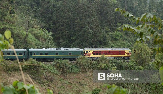 Đoàn tàu siêu kiên cố của ông Kim vừa đến Việt Nam: Đạn xuyên giáp bắn không thủng, thách thức cả bom, mìn-1