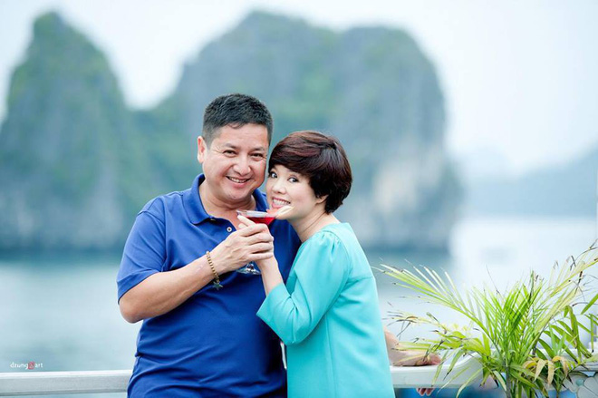 Loạt khoảnh khắc đắt giá tái hiện cả đoạn đường tình dài hàng thập kỷ, lay động lòng người của sao Vbiz-5