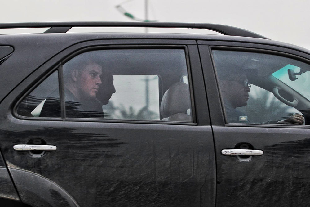 Mật vụ Mỹ đưa chó nghiệp vụ đến Nội Bài trước giờ đón Tổng thống Trump-5