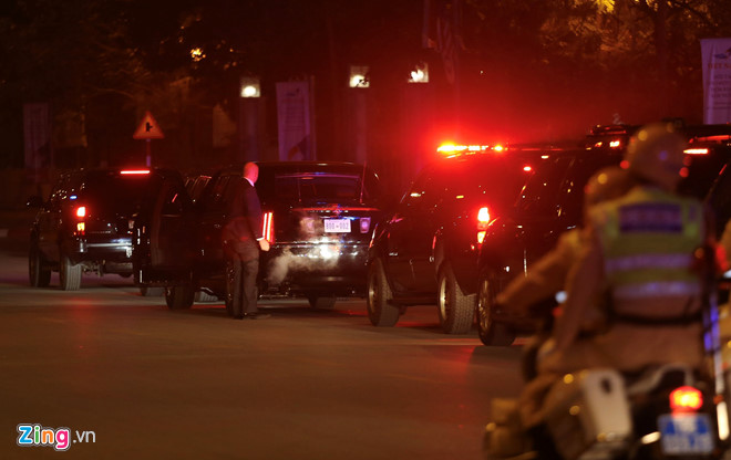 Tổng thống Trump cảm ơn Việt Nam sau khi đặt chân tới Hà Nội-42