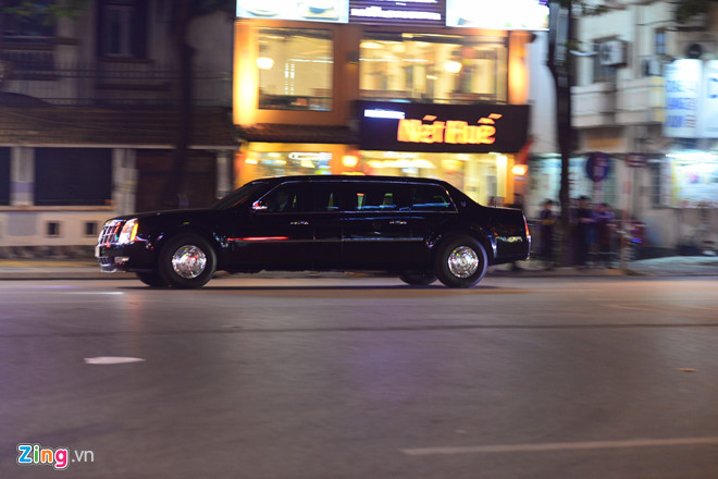 Tổng thống Trump cảm ơn Việt Nam sau khi đặt chân tới Hà Nội-36