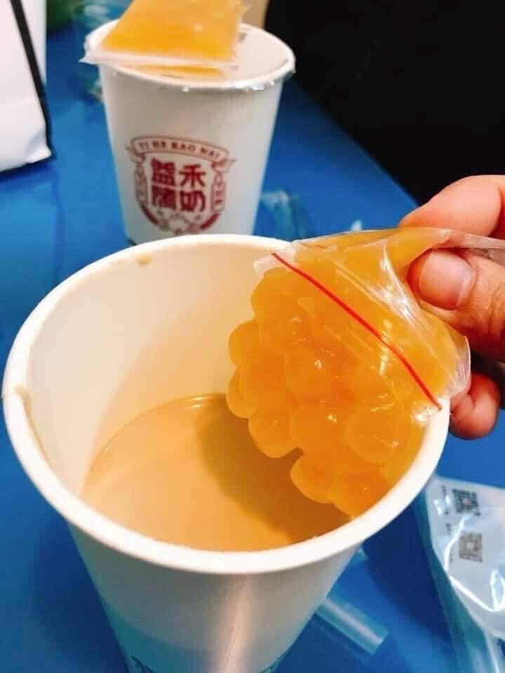 Phát cuồng trà sữa nướng Trung Quốc, xếp hàng 2 ngày chờ mua-2