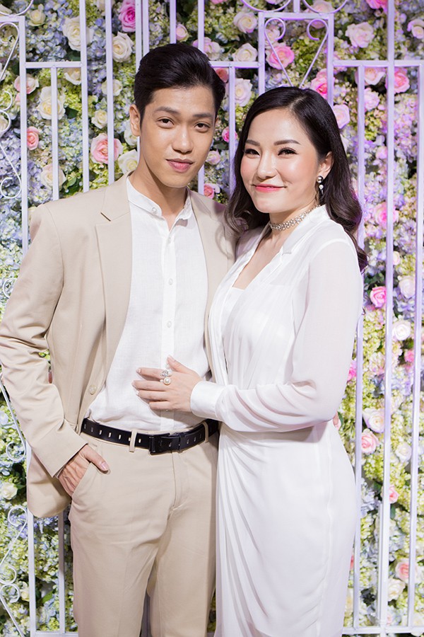 Lý Phương Châu tố Linh Chi dạy hư con gái, vậy tình mới của cô - Hiền Sến đối xử với bé Kỳ Kỳ thế nào?-3