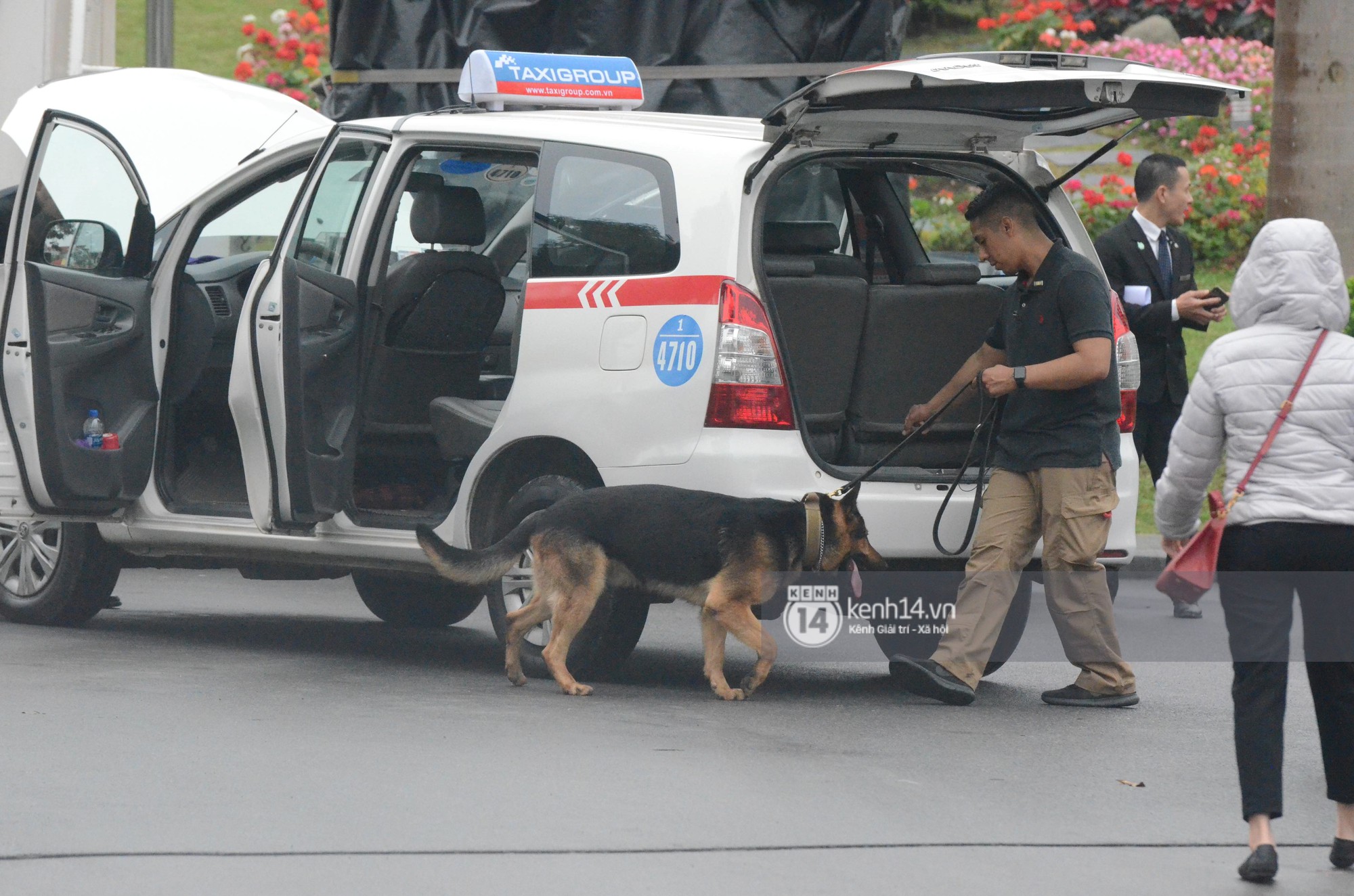 Thủ tướng Nguyễn Xuân Phúc hội kiến Tổng thống Trump-33