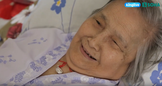 Từ bỏ sang Mỹ, dành nửa thế kỷ chăm mẹ bệnh nặng, Hiền Mai tạo nên giai thoại đẹp nhất showbiz-3