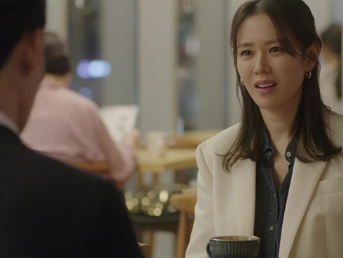 Gặp bạn trai ôm hôn tình già, tôi tặng anh cú tát trời giáng rồi ôm hận-2