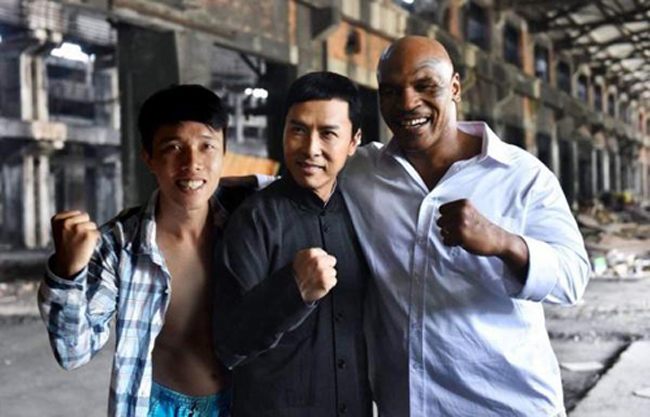 Thánh photoshop đi đóng phim khiến dân mạng cười té ghế-6