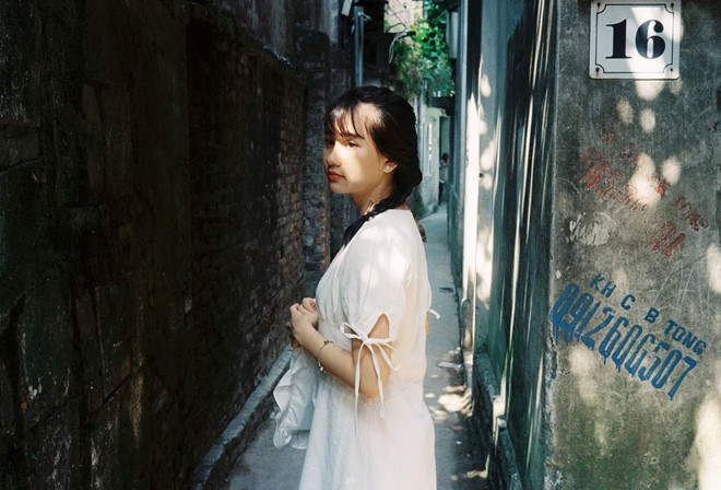 Vẻ đẹp nữ chính Mắt biếc được so sánh với Vi Cầm, Nhã Phương-6