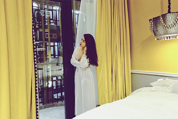 Ảnh đời thường táo bạo của BTV dẫn chương trình thể thao gây sốc-7