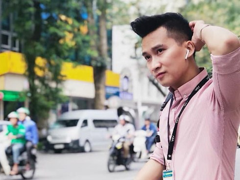 Dân mạng tung ảnh chứng minh PV Việt Nam cũng có ngoại hình thu hút không kém đồng nghiệp quốc tế