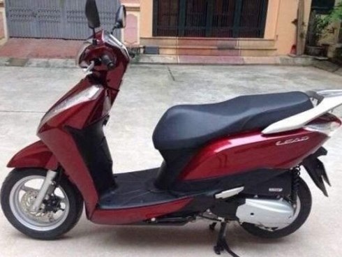 Nữ hiệu trưởng trộm xe máy của giáo viên mang cầm cố lấy tiền tiêu xài