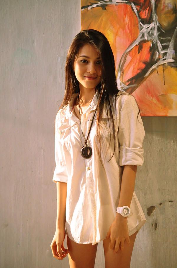 Johnny Trí Nguyễn xuống sắc thảm hại trong khi bạn gái Nhung Kate ngày càng lên hương-14