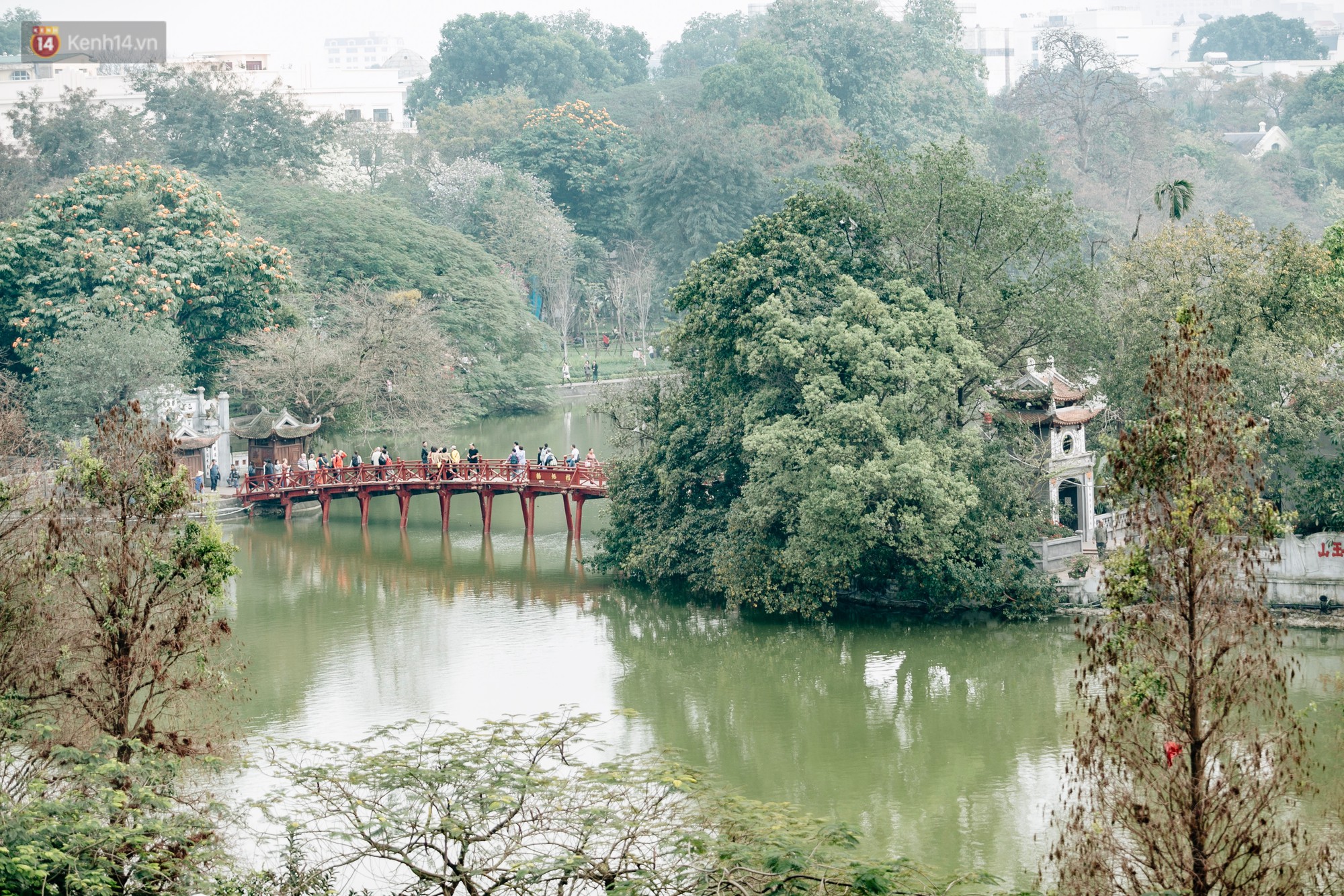 Vì sao các hãng thông tấn quốc tế đều chọn những nóc nhà của Hà Nội để đưa tin về Hội nghị thượng đỉnh Mỹ - Triều?-7