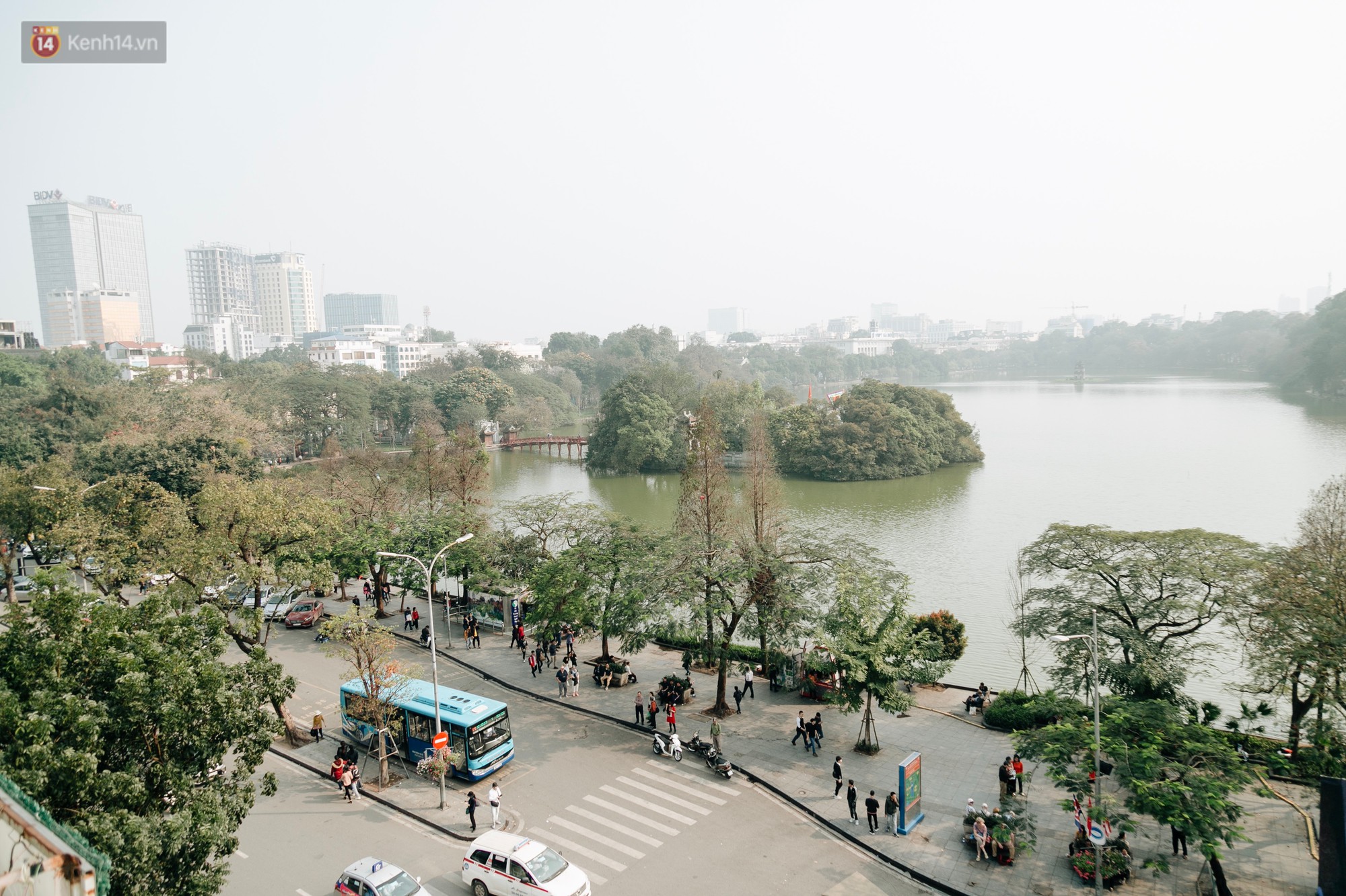 Vì sao các hãng thông tấn quốc tế đều chọn những nóc nhà của Hà Nội để đưa tin về Hội nghị thượng đỉnh Mỹ - Triều?-12