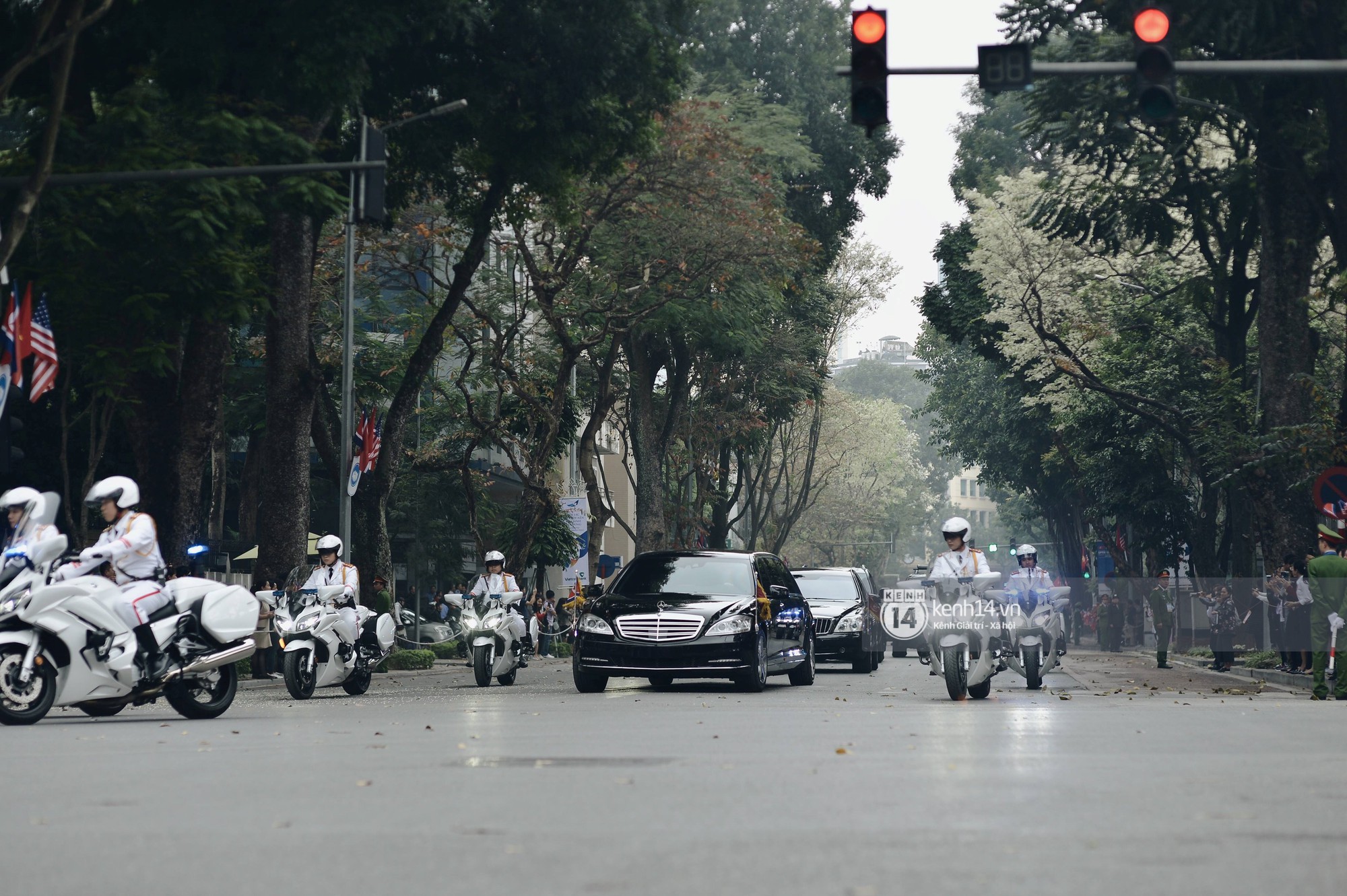 Hủy ăn trưa và không tuyên bố chung, hai nhà lãnh đạo Trump - Kim bỏ về khách sạn sớm-2