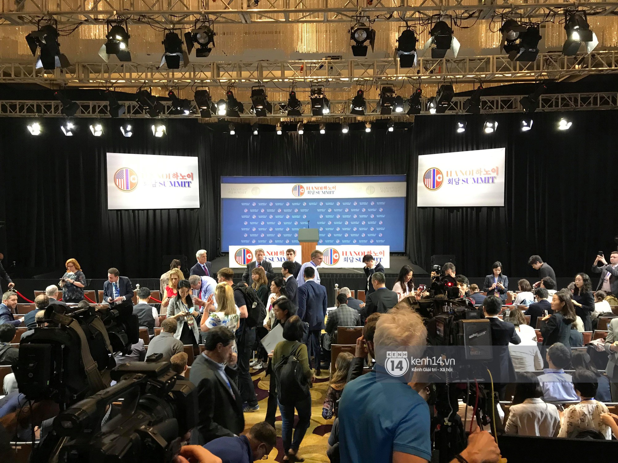 Hủy ăn trưa và không tuyên bố chung, hai nhà lãnh đạo Trump - Kim bỏ về khách sạn sớm-6