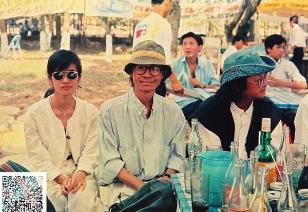 Kỷ niệm 80 năm ngày sinh Trịnh Công Sơn, Hồng Nhung khoe ảnh hiếm năm 21 tuổi bên cố nhạc sĩ-5