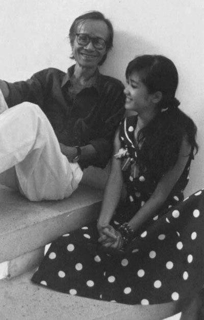 Kỷ niệm 80 năm ngày sinh Trịnh Công Sơn, Hồng Nhung khoe ảnh hiếm năm 21 tuổi bên cố nhạc sĩ-2