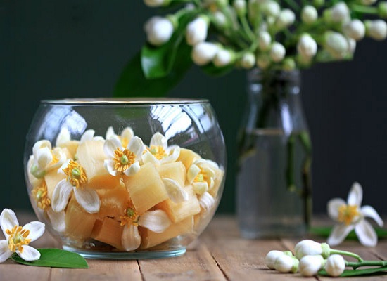 Đầu bếp nổi tiếng mách chị em làm nước hoa bưởi cực phẩm: Nấu ăn, pha trà, làm đẹp đều mĩ mãn!-1