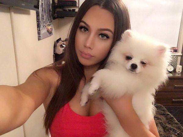 Courtois công khai bạn gái nóng bỏng sau khi bỏ vợ-2