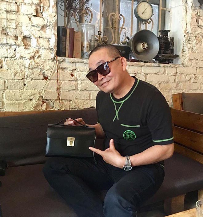 Nhà toàn nội thất cổ kính, nhưng Xuân Hinh là tay chơi hàng hiệu khét tiếng-11