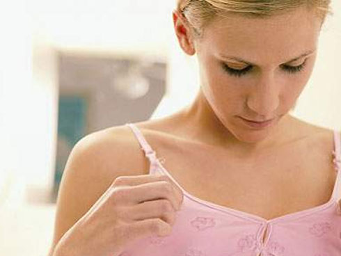 Đi công tác nửa năm, ngày về tôi choáng váng khi thấy người này ra mở cửa-3