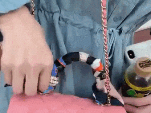 Hari Won đeo túi 10 ngàn đô và hành động hé lộ Trấn Thành ấm áp, yêu vợ bằng cả trái tim-1