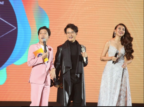 Là danh hài nổi tiếng nhưng khi đã kém duyên, Trường Giang thuộc hàng cao thủ-3