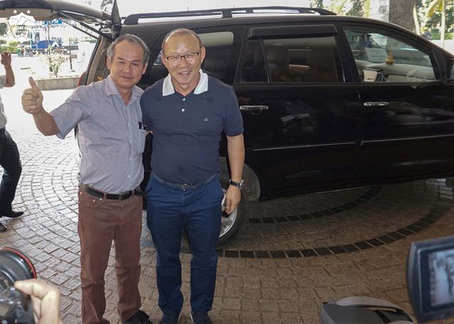 Gặp bầu Đức, HLV Park Hang Seo nói điều bất ngờ-1