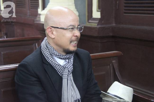 Ngày thứ 3 xét xử vụ ly hôn nghìn tỷ: Ông Vũ chấp nhận mọi phán quyết của tòa, bà Thảo tiếp tục căng thẳng-2