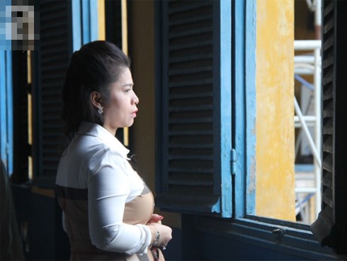Ngày thứ 3 xét xử vụ ly hôn nghìn tỷ: Ông Vũ chấp nhận mọi phán quyết của tòa, bà Thảo tiếp tục căng thẳng