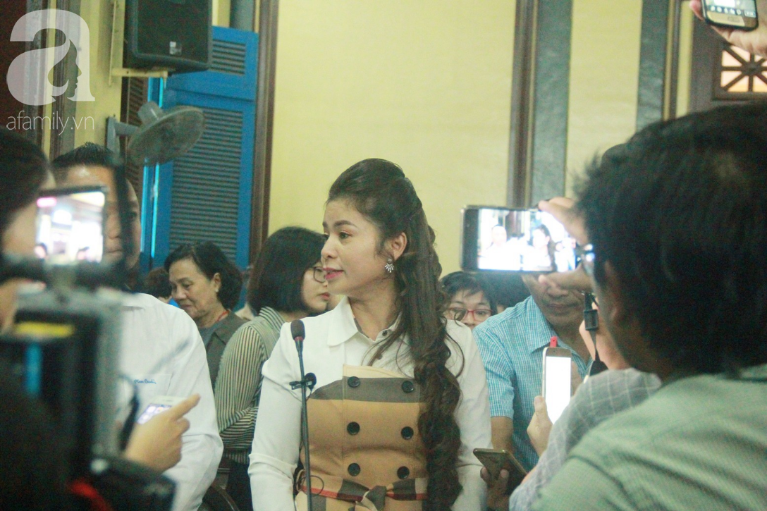 Bà Lê Hoàng Diệp Thảo ngậm ngùi: Vì thương chồng mới đưa ông Vũ vào nhà thương điên-4