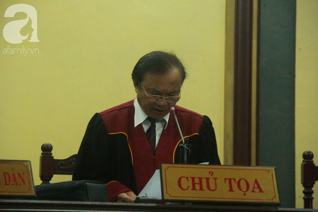 Bà Lê Hoàng Diệp Thảo ngậm ngùi: Vì thương chồng mới đưa ông Vũ vào nhà thương điên-1