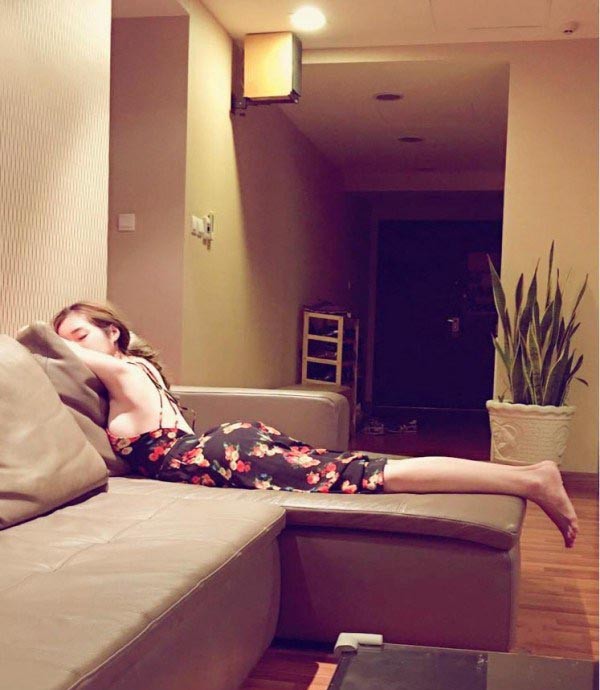 32 tuổi, Elly Trần sở hữu tài sản kếch xù, có cả nhà bên Mỹ-6