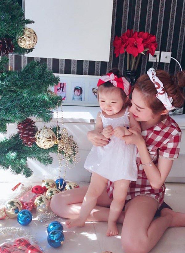 32 tuổi, Elly Trần sở hữu tài sản kếch xù, có cả nhà bên Mỹ-5