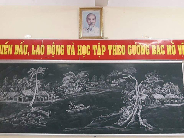 Tranh vẽ bằng phấn trắng trên bảng đen của thầy giáo Thanh Hóa gây bão mạng-7