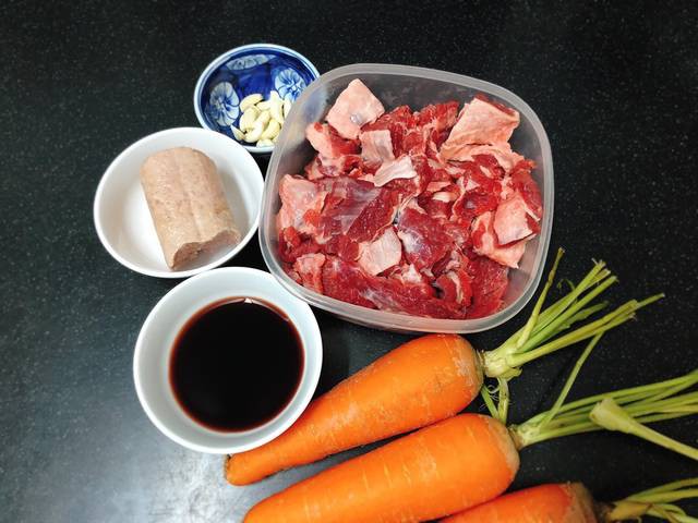 Cuối tuần làm nồi bò hầm chia phần cấp đông, trong tuần tha hồ rảnh rỗi-1