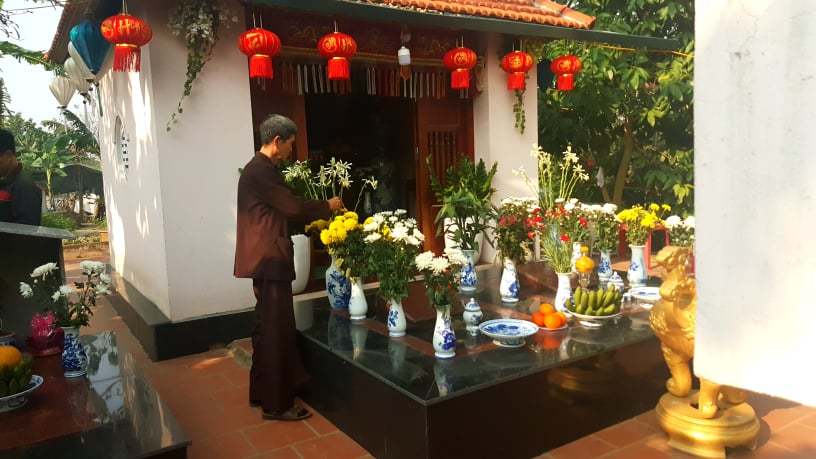 Sự thật lặng người về miếu Hai Cô ở bãi giữa sông Hồng-2