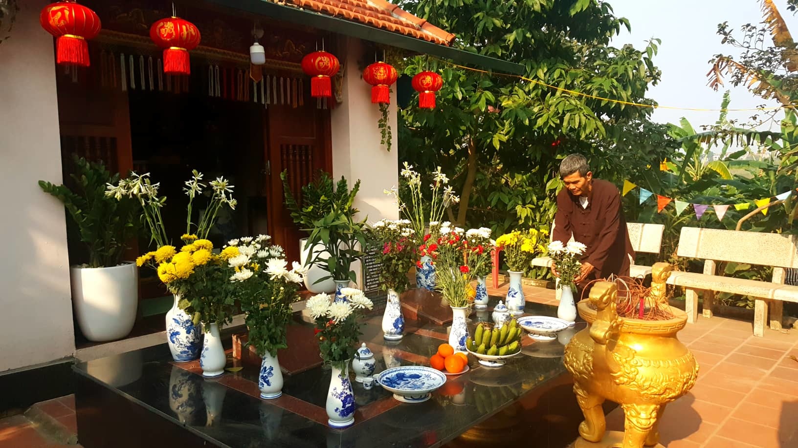 Sự thật lặng người về miếu Hai Cô ở bãi giữa sông Hồng-5