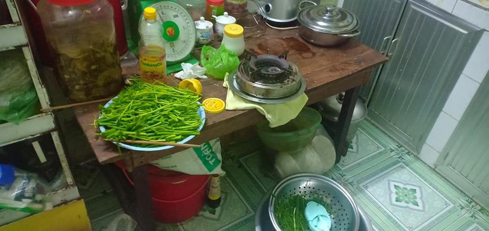 Ấm ức kể khổ khi phải rửa bát một mình, vợ trẻ chưng hửng khi thấy phản ứng của hội chị em-2