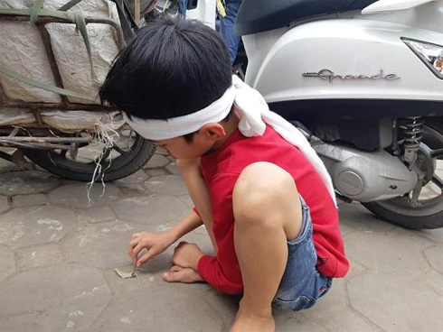 Vụ bệnh nhân chẩn đoán sốt virus tử vong khi nhập viện: Xuống nhà xác, mắt anh tôi vẫn mở trừng trừng-4