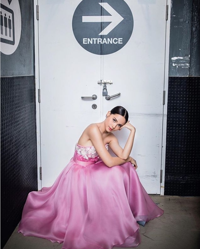 Chẳng những đàn ông mà phụ nữ cũng mê 3 bông hồng lai đẹp nhất Thái Lan-10