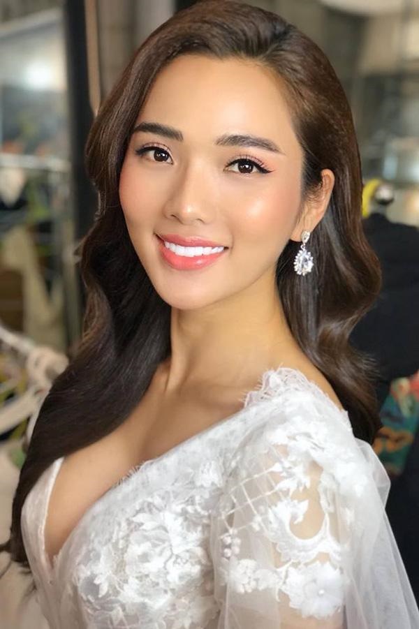 Ốm nghén sau khi run rẩy đón tin có bầu, bà xã Ưng Hoàng Phúc lộ rõ vẻ nhợt nhạt-2