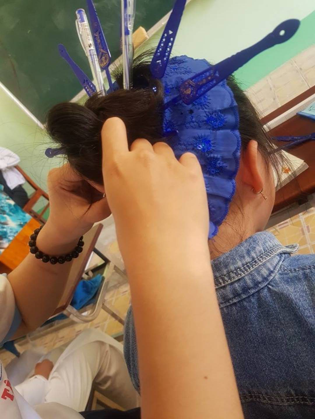 Những bức ảnh chứng minh lũ học trò mà lầy lội thứ 2 thì không ai dám nhận thứ nhất!-4