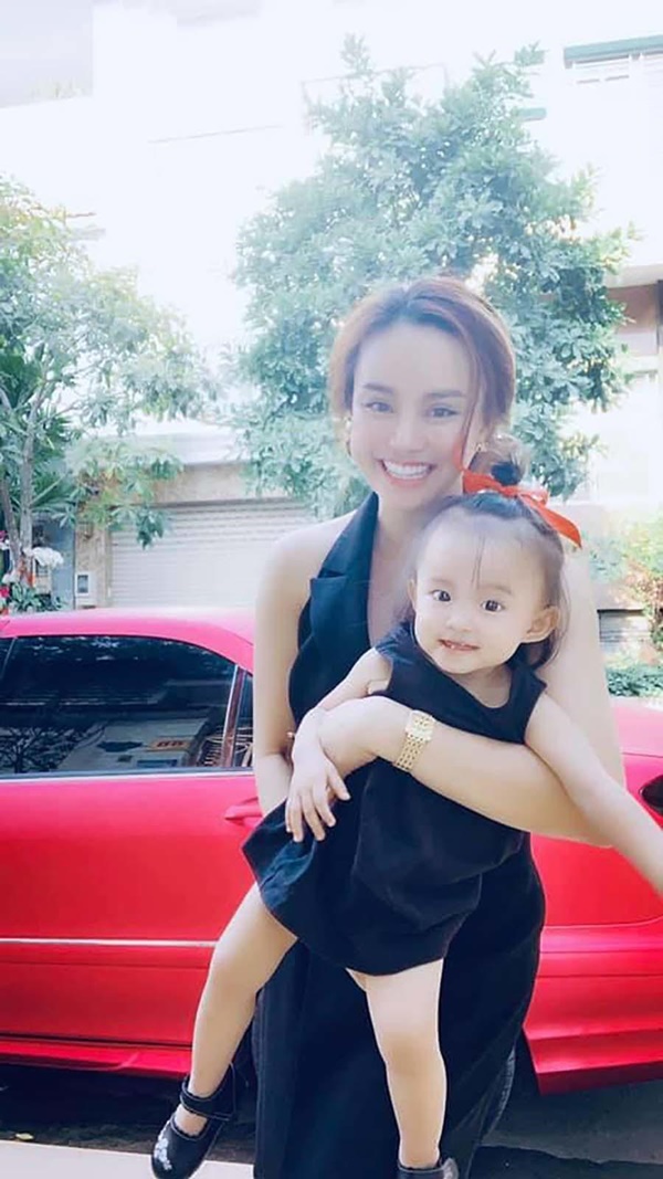 Sau màn đấu tố với Minh Tuyết, không ai sướng như Vy Oanh được chồng tặng xe tiền tỷ-1