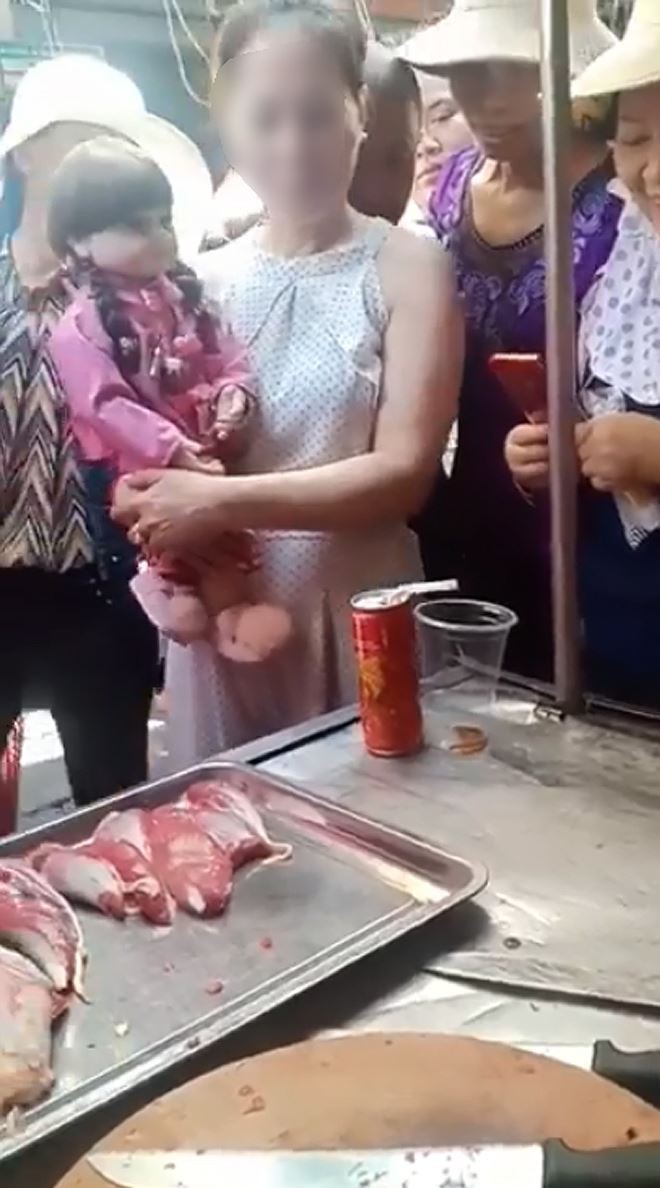 Nạn mê cuồng búp bê ma”-3