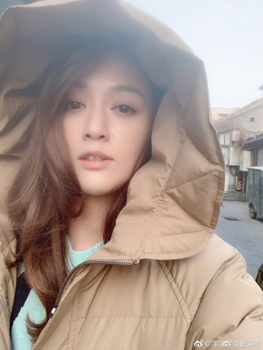 Đông Phương Bất Bại Trần Kiều Ân tuổi 40 trẻ đẹp như thời đôi mươi-1