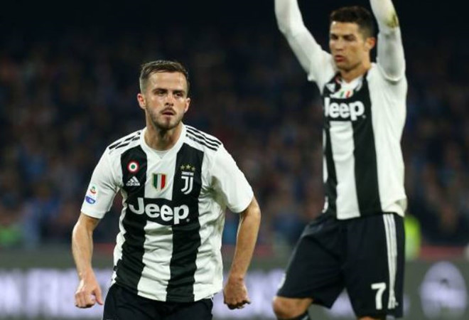 Napoli 1-2 Juventus: Ronaldo khiến thủ môn đối phương nhận thẻ đỏ-1