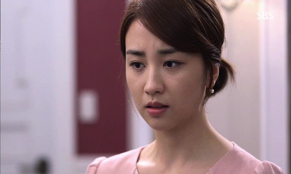 Chê vợ sồ sề nên bỏ mặc đi cặp bồ, tới khi thấy chiếc xe hơi bạc tỷ đỗ trước cổng tôi mới giật mình-1