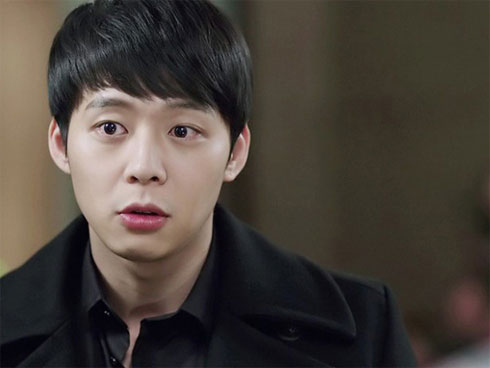 Cái kết đắng cho gã chồng nghèo thì thắm thiết bên vợ, nhưng vừa phất lên liền lái ô tô đưa đón bồ đi mua sắm, ăn hàng sanh chảnh-2